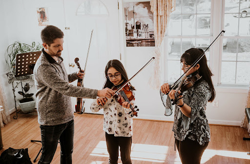 Lynchburg Suzuki Violin & Viola Lessons - Thumbnail