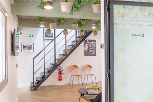 Photo n°7 de Dr Benzaquen Remy - Cabinet dentaire de l’alouette à Paris (Dentiste)