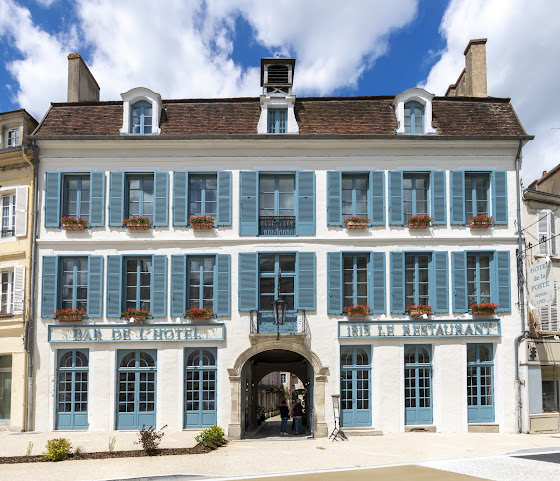 Hotel De La Poste D'avallon by null