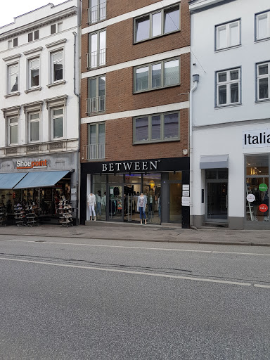 Between - Visual