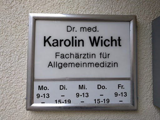 Dr. med. Karolin Wicht Fachärztin f. Allgemeinmedizin - Thumbnail