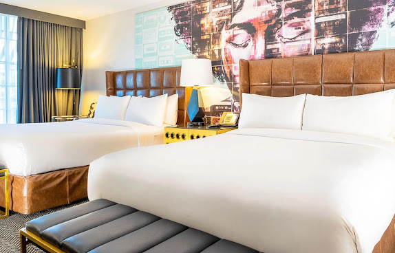 Montrose at Beverly Hills by null