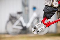 Antivol-store à Apinac