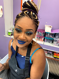 Photo n°9 de Sun Light Coiffure à Évry-Courcouronnes (Salon de coiffure)