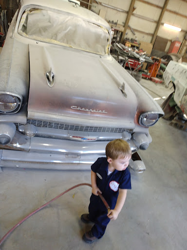 Dale's Garage & Auto Body - Thumbnail