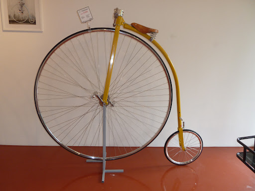 Standard Highwheels - Visual