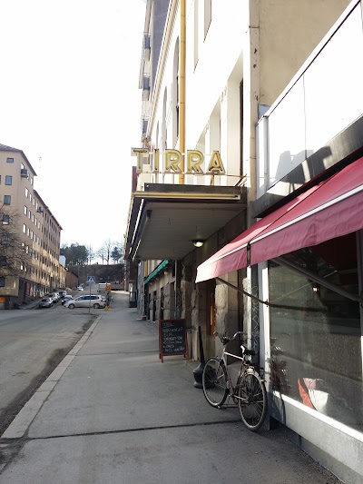 bar