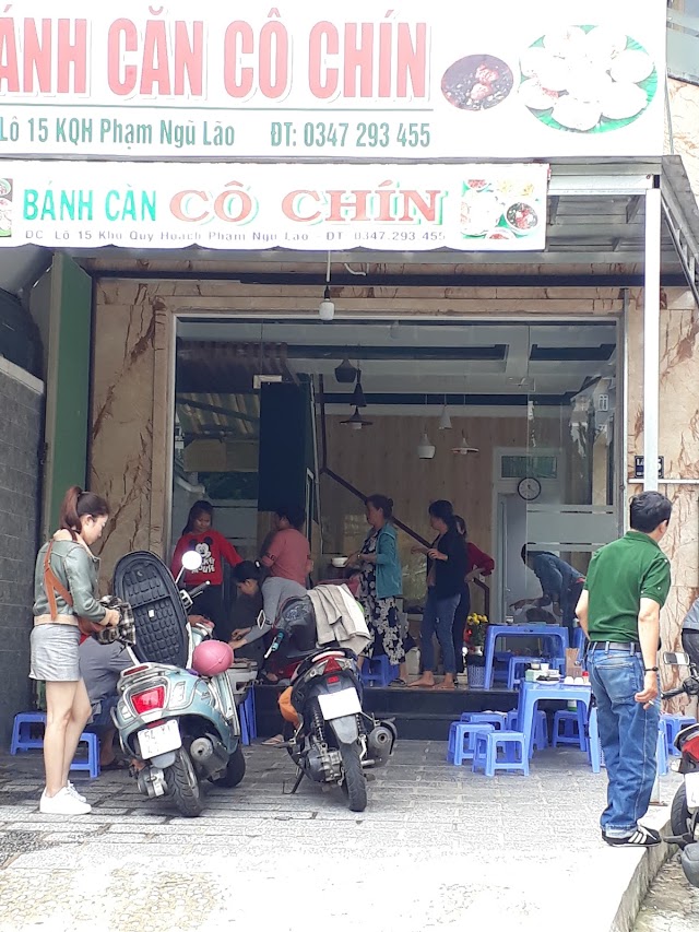 Bánh Căn Cô Chín