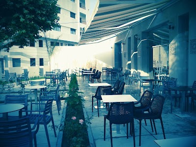 Photos of Caf&eacute; Oasis