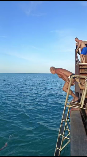Chantara Junk Boat