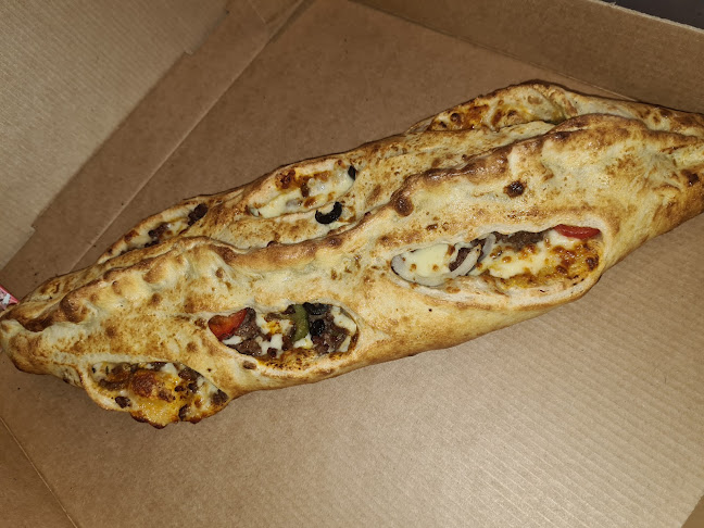 Commentaires et avis sur LA Pizza Magica