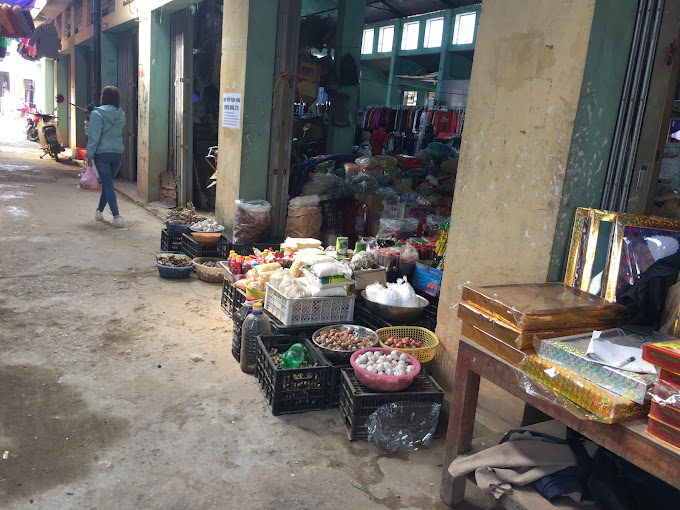 Chợ Cờ Đỏ