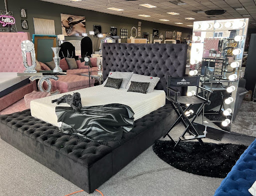 Pearl Furniture Outlet - Thumbnail