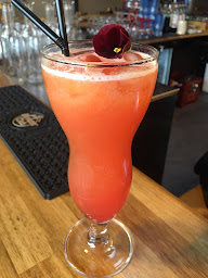 Photo n°4 de Le Saint Laurent | Bar à cocktails & Restaurant à Le Pontet (Brasserie)