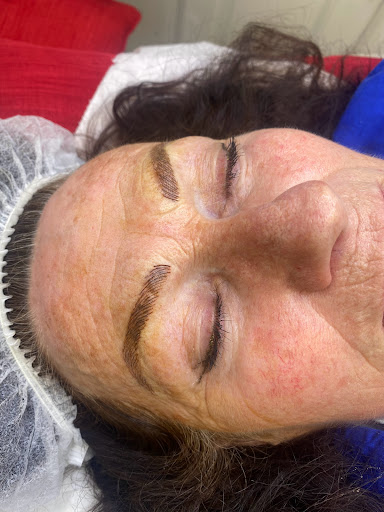 Zoyas Beauty (female only) - Thumbnail