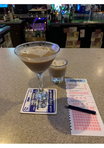 Quinn's Irish Pub - Thumbnail