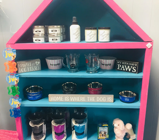 Bow Wow Beauty Shop - Thumbnail
