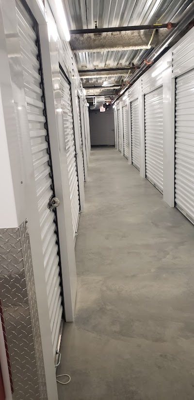 Extra Space Storage