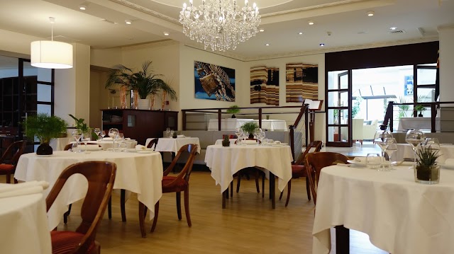 RACKHAM RESTAURANT
