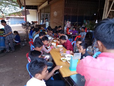 Photos of Snuol Market