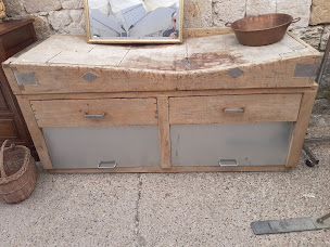 Photo n°15 de LE GRENIER DE HOUEILLES - 47420 à Houeillès (Magasin d'antiquités)