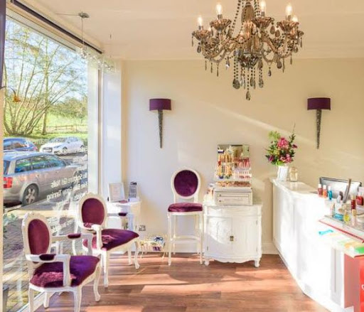 TAMARA ATTFIELD Beauty & Microblading