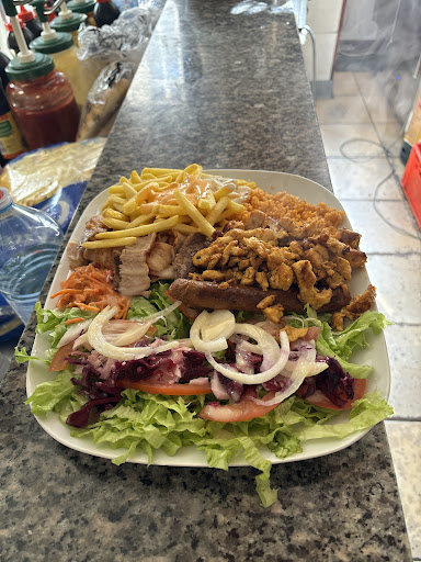 Photo 3 - Anatolia Tonnerre Kebab