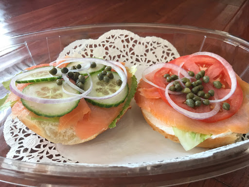 Broadway Bagels Cafe Gallery - United States