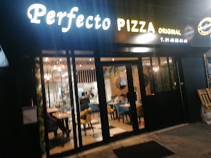 Photo n°17 de Perfecto Pizza à L'Haÿ-les-Roses (Pizzas à emporter)