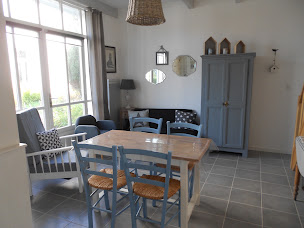 Photo n°3 de La Petite Maison du Parc à Ardres (Lodge)