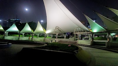 Photos of Corniche Labyrinth