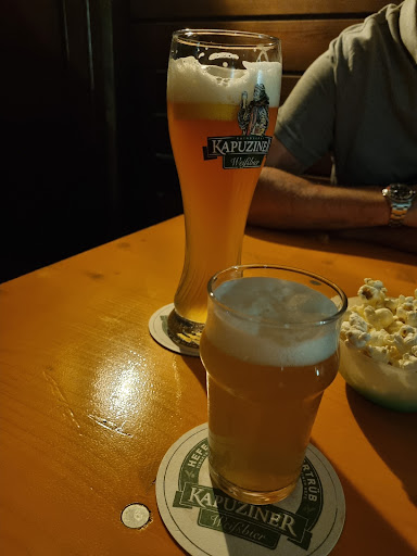 Full Pub - Visual