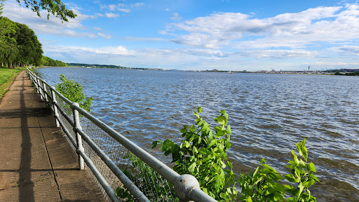 East Potomac Park - Thumbnail