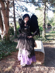 Photo n°29 de L'Art de se Costumer Location costumes de Qualité de tous styles . Adulte du 36 au 62 -Enfant à Givors (Magasin de déguisements)