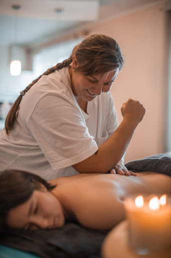 alive.massage