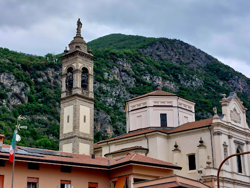 Predore - p.za v.veneto (municipio)