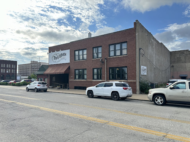 photo-1