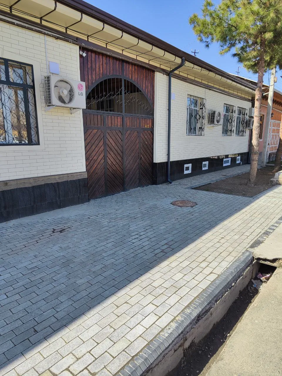 MiCasa Family Guesthouse