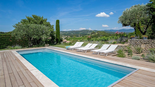 Photo de Boyer Jardin & Piscine / l'esprit piscine à Caderousse (84860)