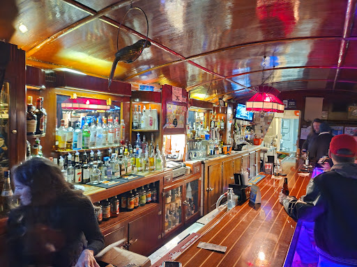 Latitudes Tavern - Thumbnail