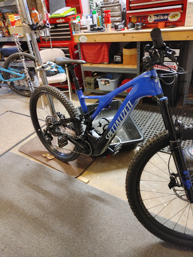 Motion Makers Bicycle Shop - Thumbnail