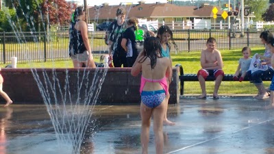 Gail And Carolyn Shaw Aquatic Center