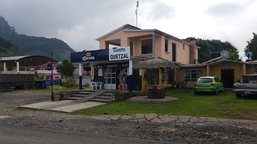 Tienda "Los Quetzales"