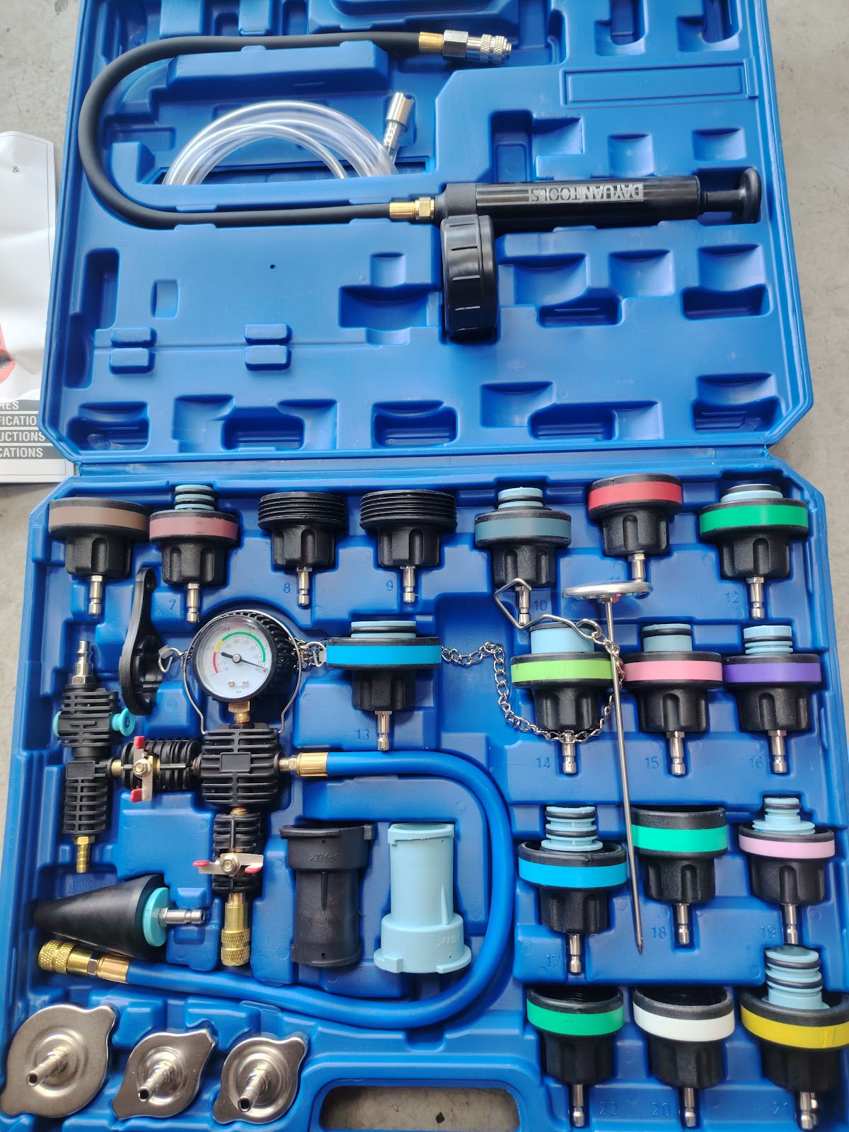 كهربائي سيارات كشف كمبيوتر وبرمجه و تعبيه فريون بالجهاز الإلكتروني - صورة 2