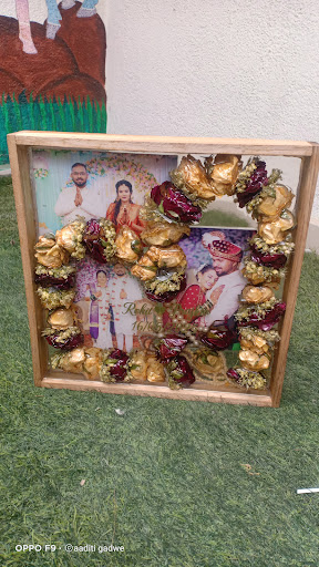 Don't let your wedding flowers go in waste. Preserve them till eternal. Cherish your wedding memo…