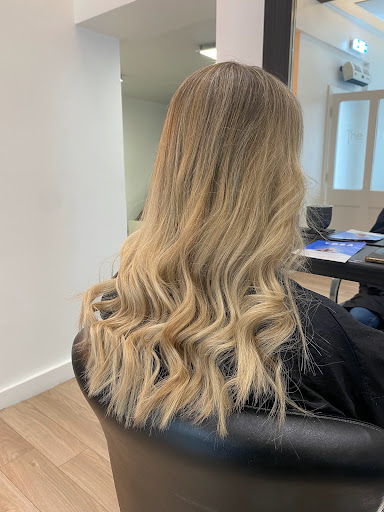 The Hubb hair salon - Thumbnail