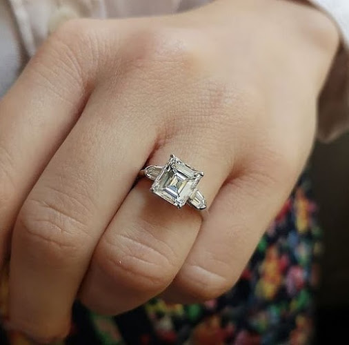 3 Burlington Arcade, London W1J 0PB