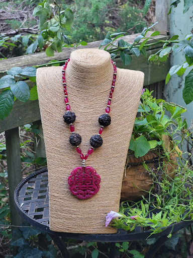 aimeescloset.com - Thumbnail