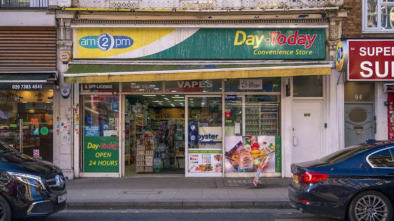 Bounce Luggage Storage - 24/7 West Kensington photo 3