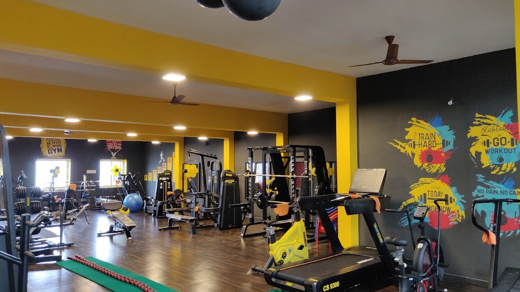 Flash Fitness Studio